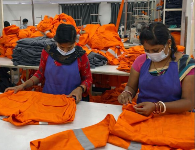 industrial work uniform manufacturer